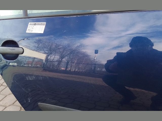 bontott VW GOLF V Jobb hátsó Fixüveg (Ajtóban)