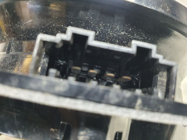 bontott VW GOLF V Jobb hátsó Hangszóró