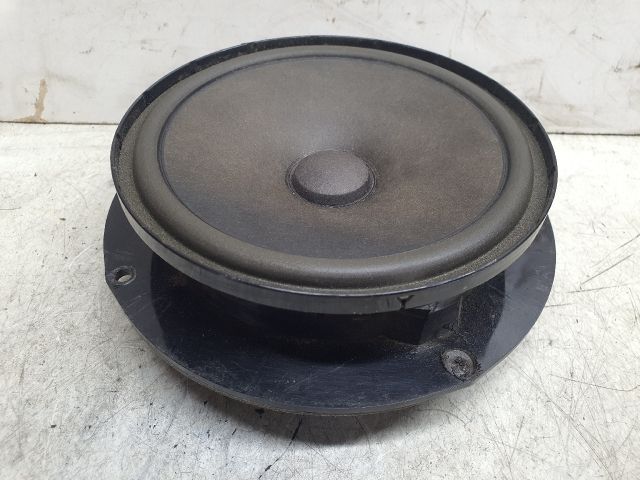 bontott VW GOLF V Jobb hátsó Hangszóró