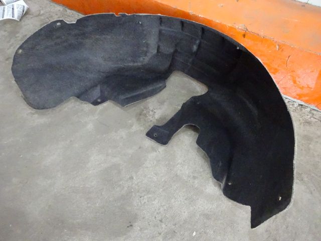 bontott VW GOLF V Jobb hátsó Hátsó Dobbetét (Kerékjárati, Műanyag)