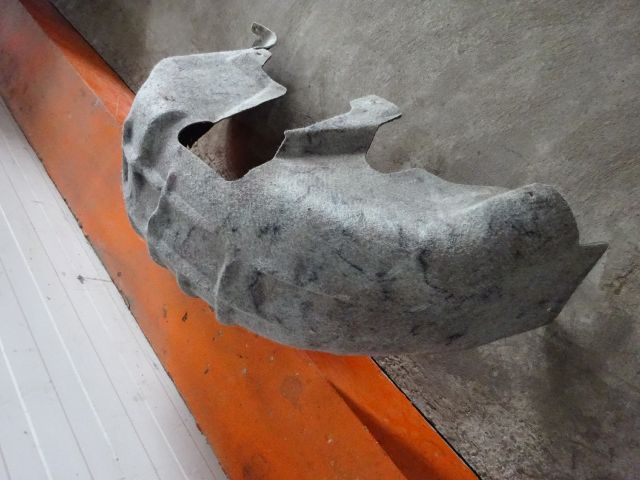 bontott VW GOLF V Jobb hátsó Hátsó Dobbetét (Kerékjárati, Műanyag)