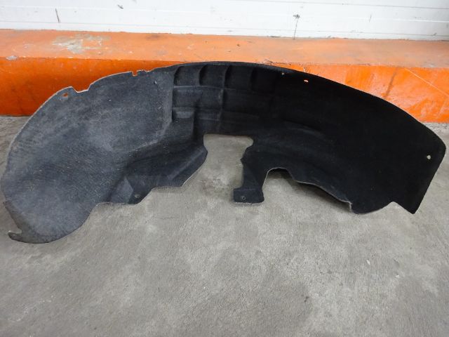 bontott VW GOLF V Jobb hátsó Hátsó Dobbetét (Kerékjárati, Műanyag)