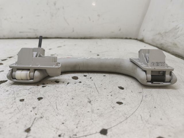 bontott VW GOLF V Jobb hátsó Kapaszkodó (Felső)