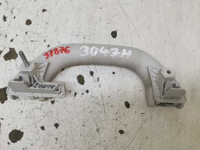 bontott VW GOLF V Jobb hátsó Kapaszkodó (Felső)