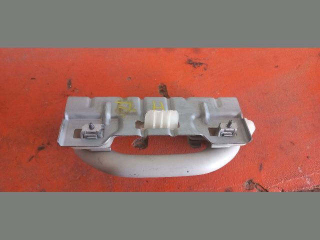 bontott VW GOLF V Jobb hátsó Kapaszkodó (Felső)