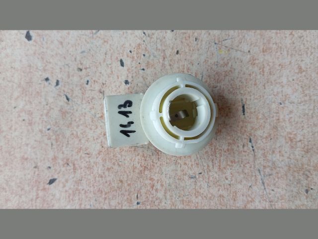 bontott VW GOLF V Jobb Hátsó Lámpa Foglalat