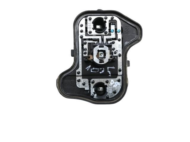 bontott VW GOLF V Jobb Hátsó Lámpa Foglalat