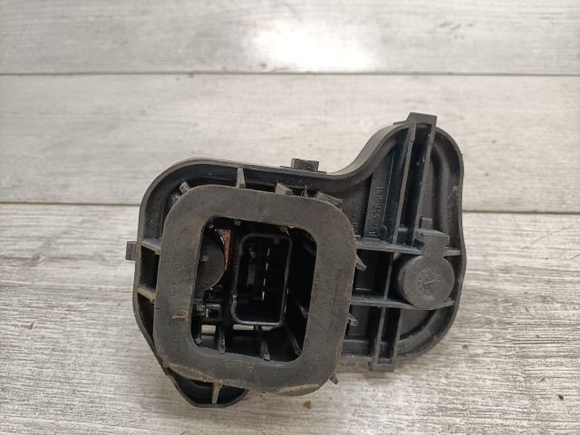 bontott VW GOLF V Jobb Hátsó Lámpa Foglalat