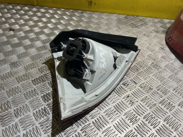 bontott VW GOLF V Jobb Hátsó Lámpa