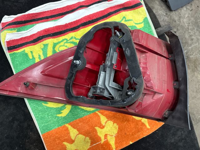 bontott VW GOLF V Jobb Hátsó Lámpa