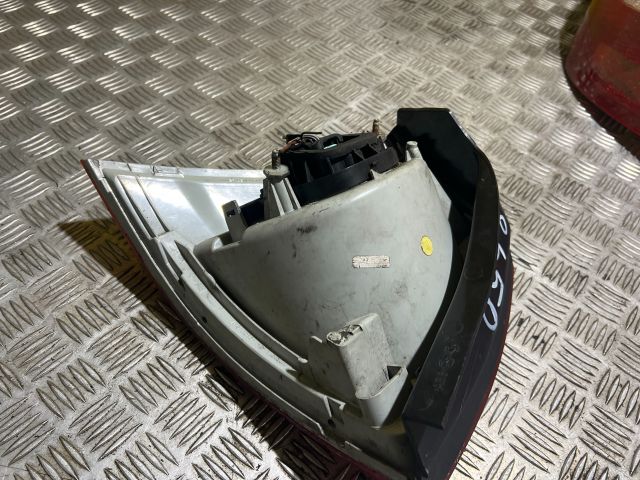 bontott VW GOLF V Jobb Hátsó Lámpa