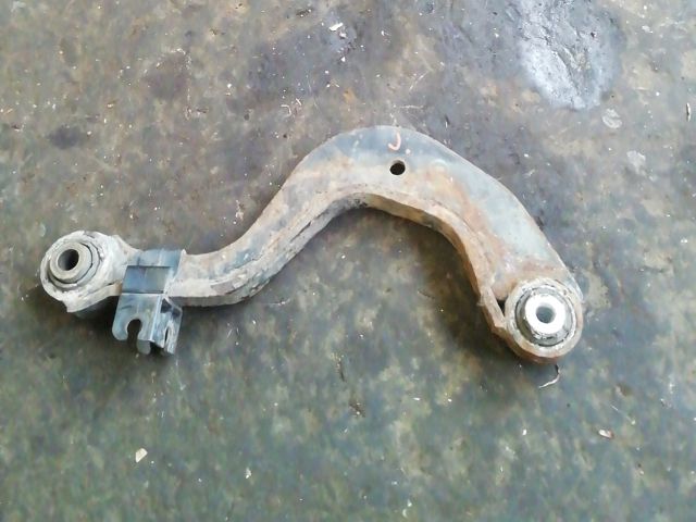 bontott VW GOLF V Jobb hátsó Lengőkar