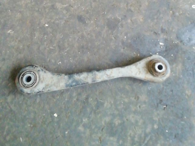 bontott VW GOLF V Jobb hátsó Lengőkar