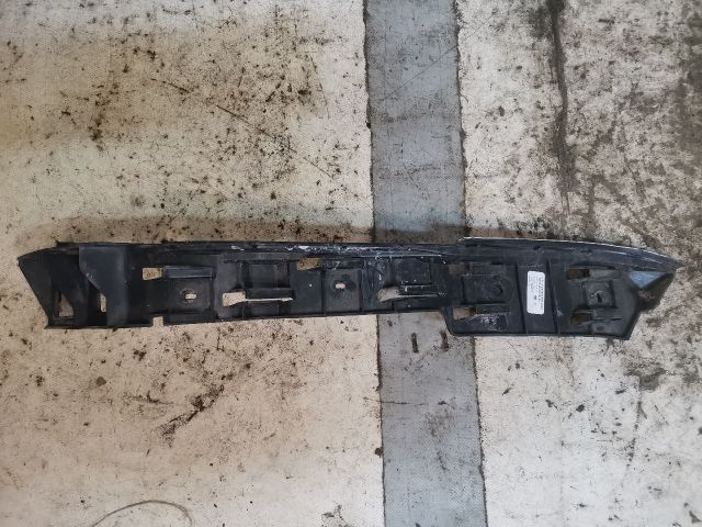 bontott VW GOLF V Jobb hátsó Lökhárító Tartó (Műanyag)