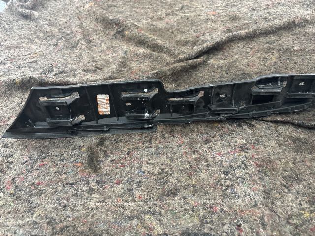 bontott VW GOLF V Jobb hátsó Oldal Lökhárító Tartó (Műanyag)