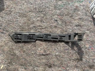 bontott VW GOLF V Jobb hátsó Oldal Lökhárító Tartó (Műanyag)