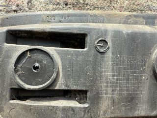 bontott VW GOLF V Jobb hátsó Oldal Lökhárító Tartó (Műanyag)