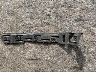 bontott VW GOLF V Jobb hátsó Oldal Lökhárító Tartó (Műanyag)