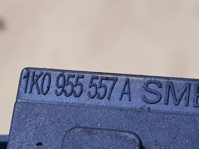 bontott VW GOLF V Jobb hátsó Oldal Ütközés Érzékelő