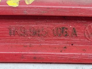 bontott VW GOLF V Jobb hátsó Prizma