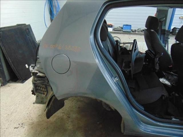 bontott VW GOLF V Jobb hátsó Sárvédő
