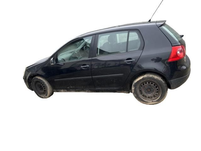 bontott VW GOLF V Jobb hátsó Sárvédő