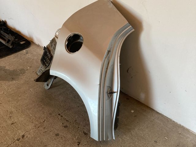 bontott VW GOLF V Jobb hátsó Sárvédő