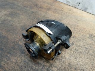 bontott VW GOLF V Jobb Ködfényszóró