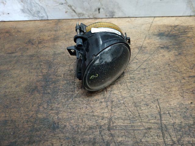 bontott VW GOLF V Jobb Ködfényszóró