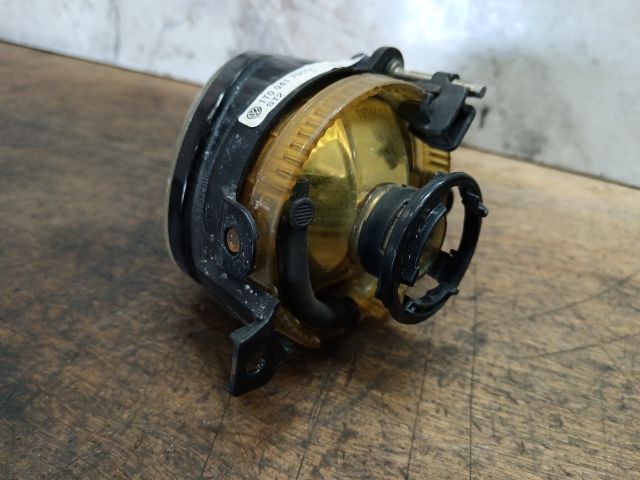 bontott VW GOLF V Jobb Ködfényszóró