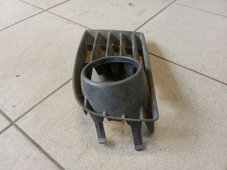 bontott VW GOLF V Jobb Ködlámpa Rács