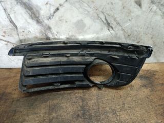 bontott VW GOLF V Jobb Ködlámpa Rács