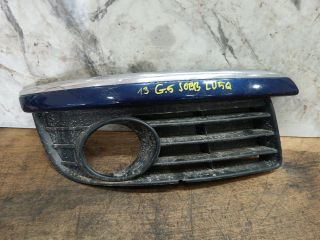 bontott VW GOLF V Jobb Ködlámpa Rács