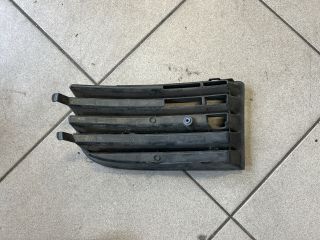 bontott VW GOLF V Jobb Ködlámpa Rács