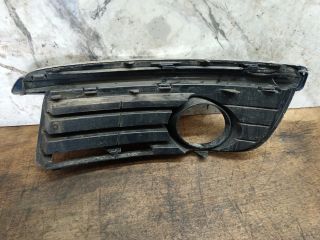 bontott VW GOLF V Jobb Ködlámpa Rács