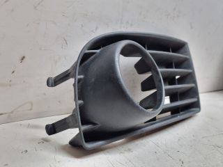 bontott VW GOLF V Jobb Ködlámpa Rács