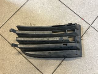 bontott VW GOLF V Jobb Ködlámpa Rács