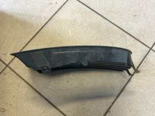 bontott VW GOLF V Jobb Ködlámpa Rács