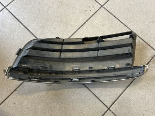 bontott VW GOLF V Jobb Ködlámpa Rács