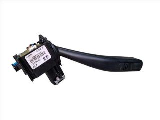 bontott VW GOLF V Jobb Kormánykapcsoló Ablaktörlő