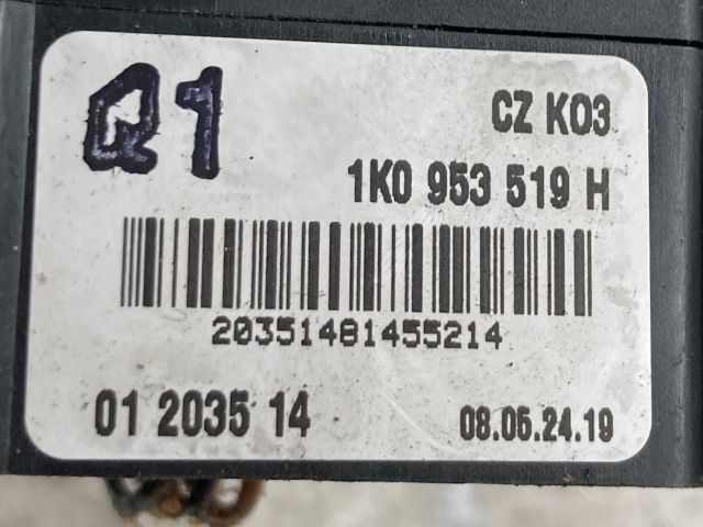 bontott VW GOLF V Jobb Kormánykapcsoló Ablaktörlő