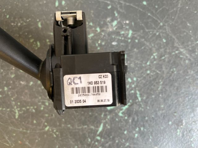 bontott VW GOLF V Jobb Kormánykapcsoló Ablaktörlő