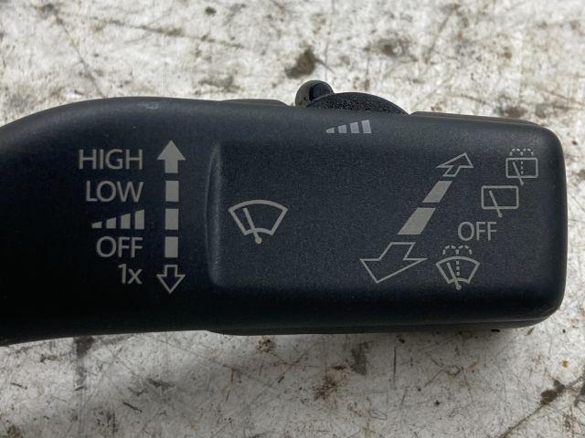 bontott VW GOLF V Jobb Kormánykapcsoló Ablaktörlő