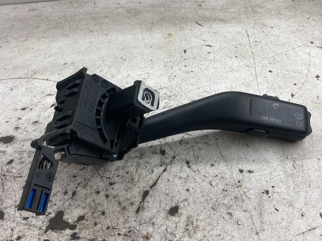 bontott VW GOLF V Jobb Kormánykapcsoló Ablaktörlő