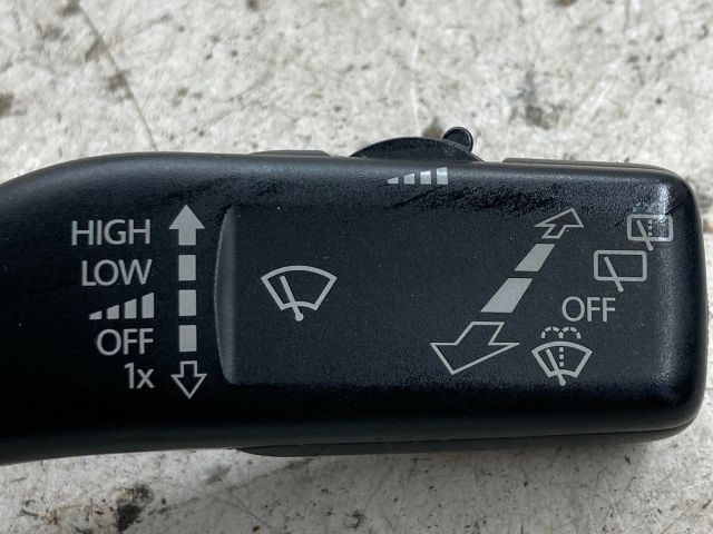 bontott VW GOLF V Jobb Kormánykapcsoló Ablaktörlő