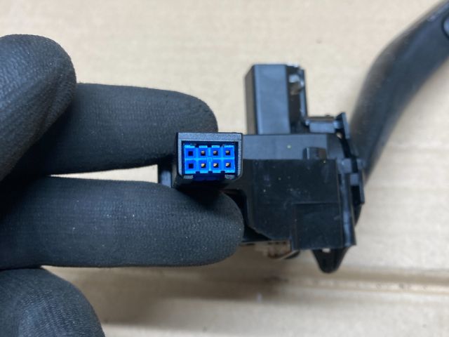 bontott VW GOLF V Jobb Kormánykapcsoló Ablaktörlő