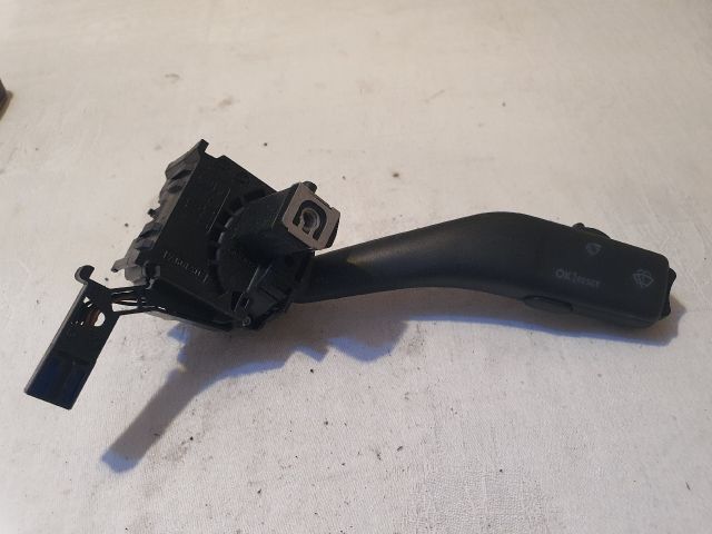 bontott VW GOLF V Jobb Kormánykapcsoló Ablaktörlő