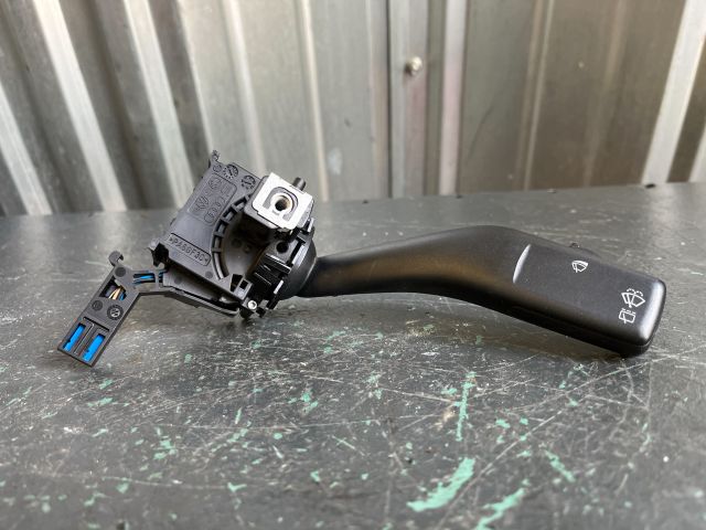 bontott VW GOLF V Jobb Kormánykapcsoló Ablaktörlő