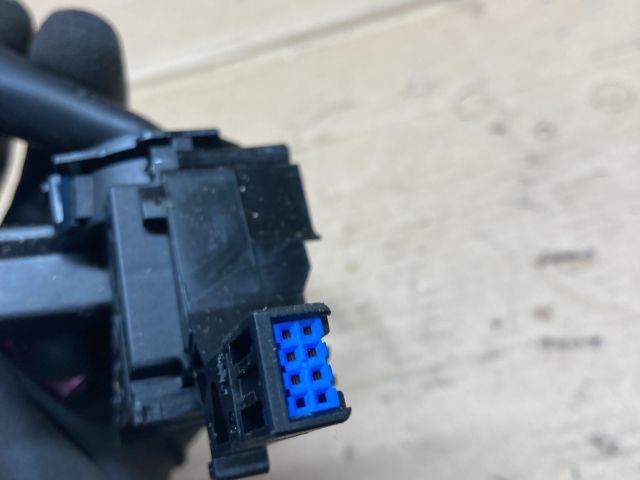 bontott VW GOLF V Jobb Kormánykapcsoló Ablaktörlő