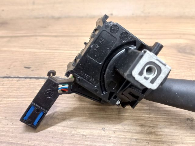 bontott VW GOLF V Jobb Kormánykapcsoló Ablaktörlő